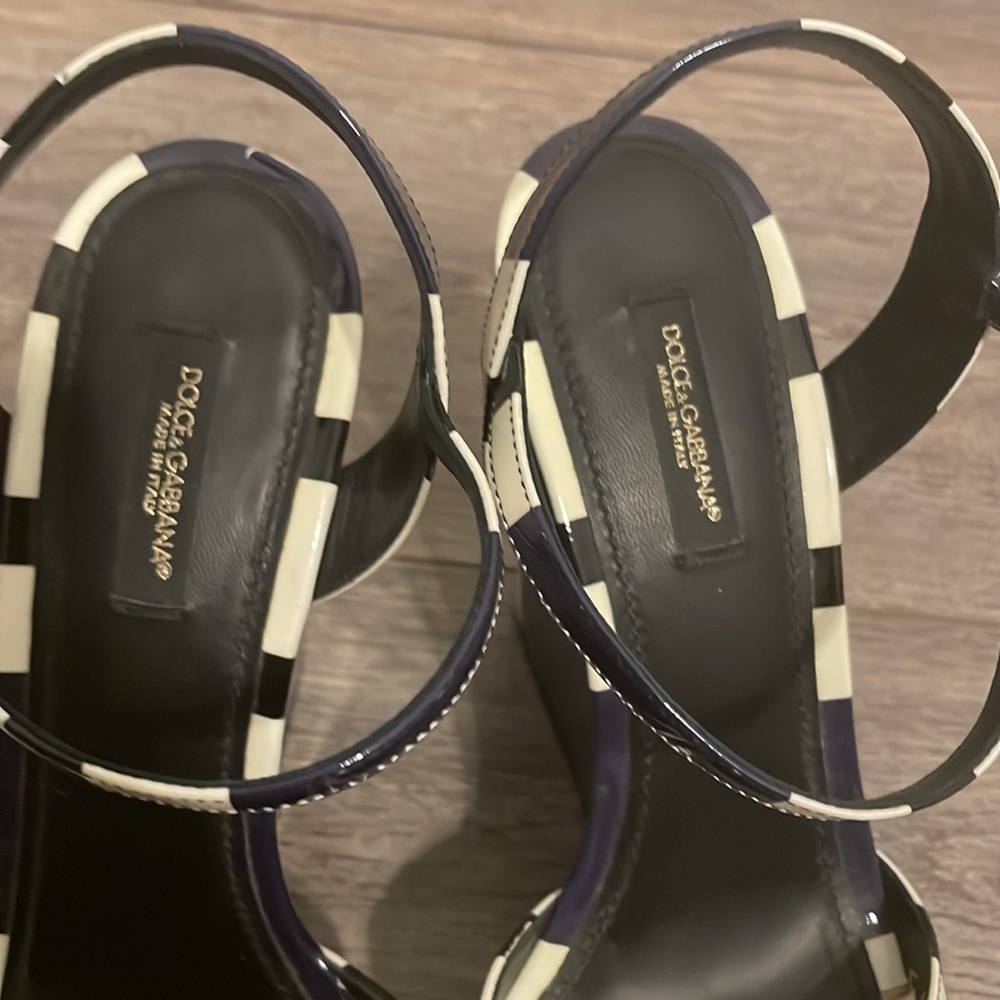 Dolce & Gabbana nautical stripe platform wedge sandal. 4.5 inch heel - Picture 9 of 10